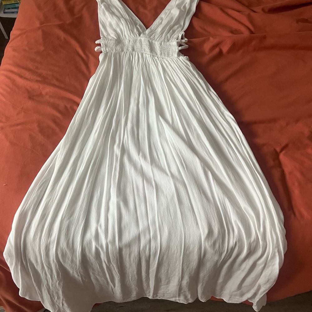 Forever 21 White V-Neck Wedding Dress